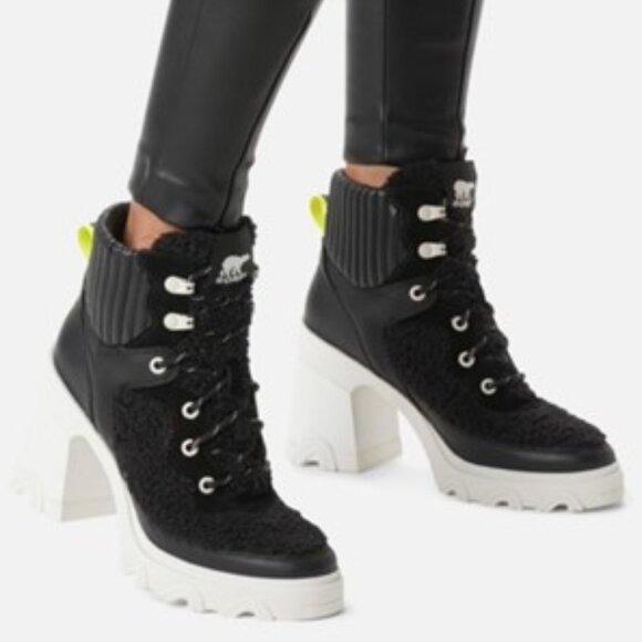 Sorel Brex Heel Cozy Lace Boots Leather Faux Fur Booties Black Size 9.5 NEW - Picture 1 of 7